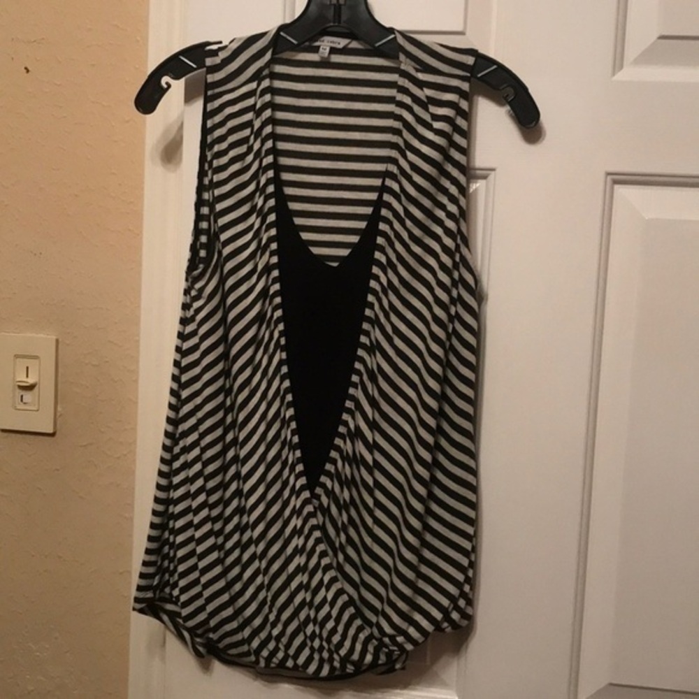 Naked Zebra Women’s Top SZ M